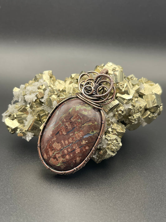 Agatized Petrified Wood Pendant in Antiqued Copper