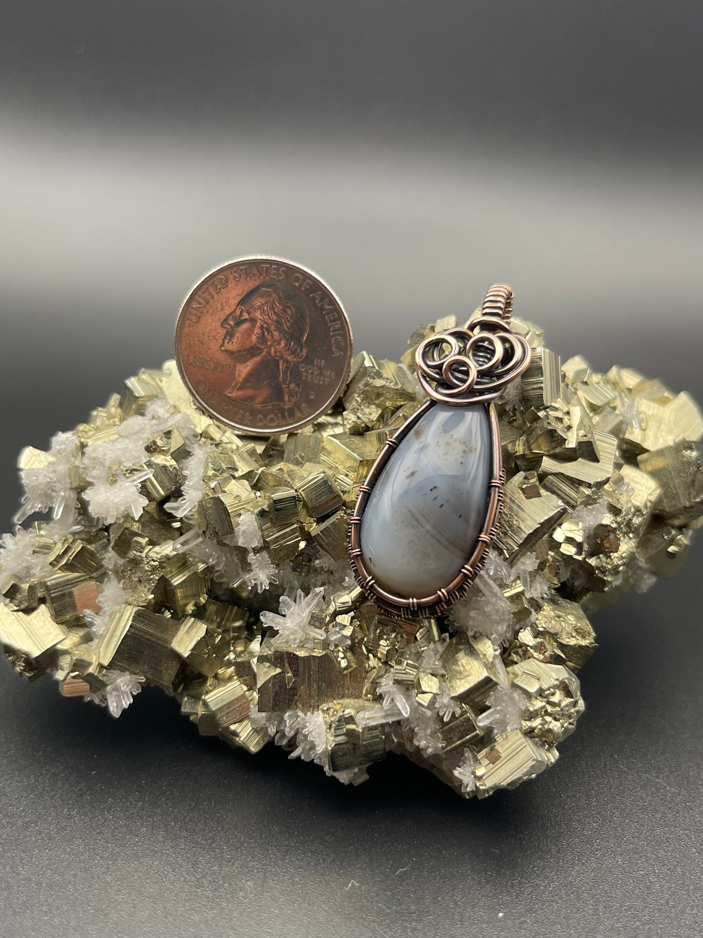 Montana Agate in Antiqued Copper Wire