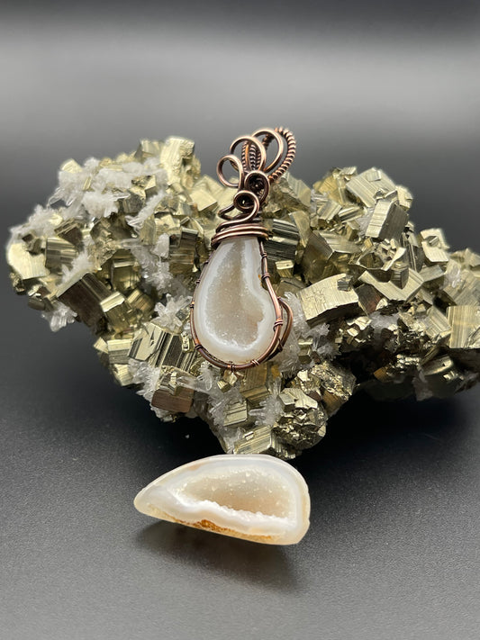 Druzy Agate Nodule Pendant & Matching Half