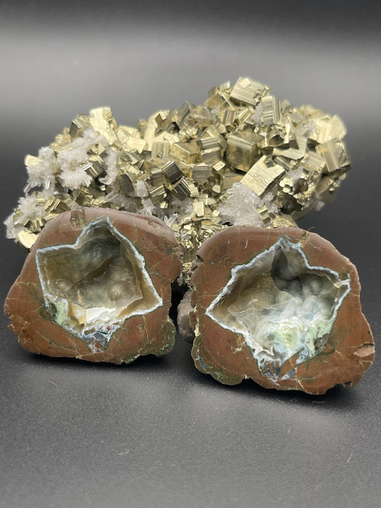 Small Crane Creek Thunderegg